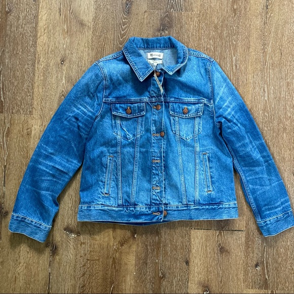 Madewell Classic Jean Jacket in Pinter Wash
